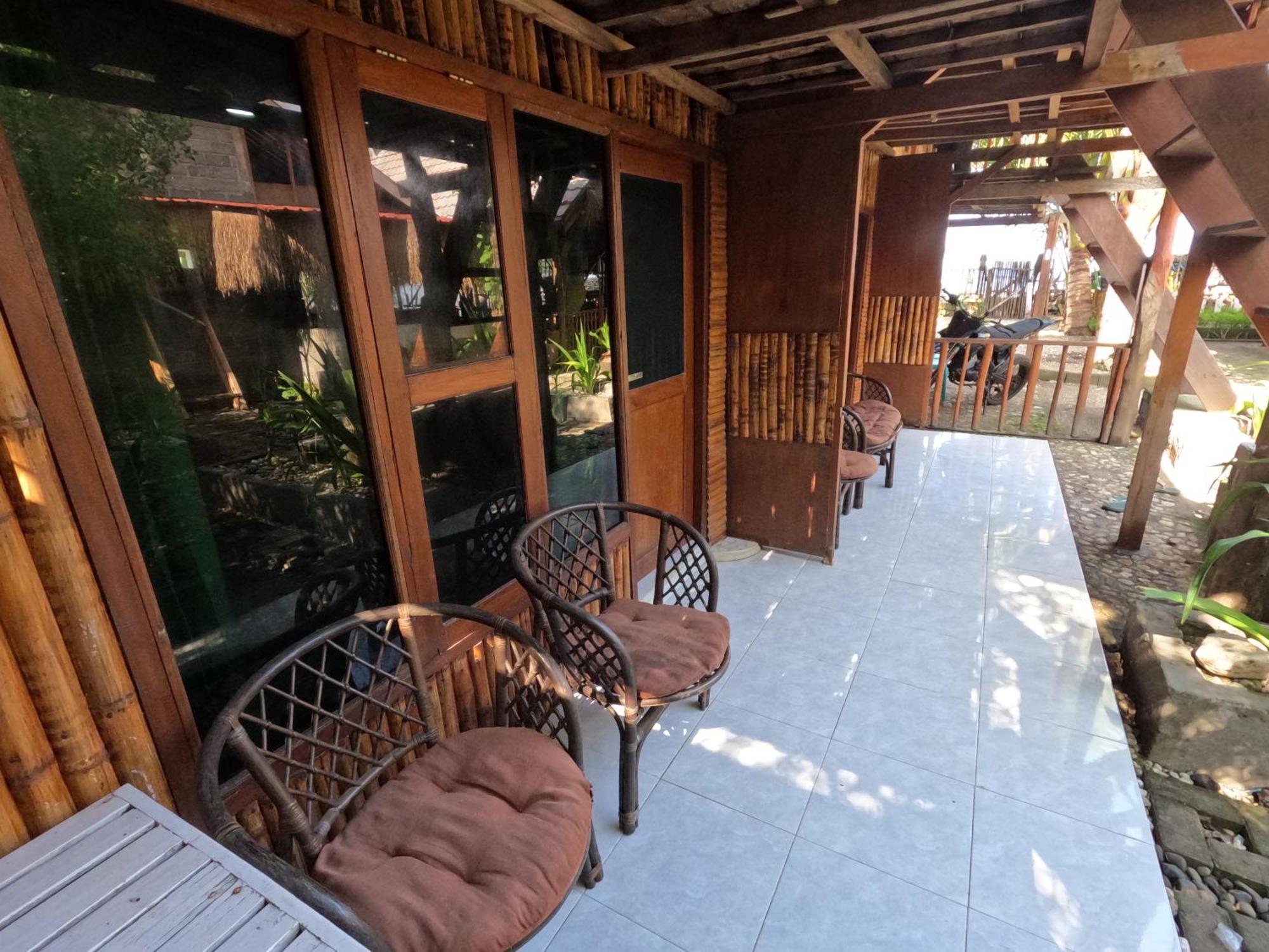 Maryan Moyo Bungalows & Resto Moyo Island Kültér fotó
